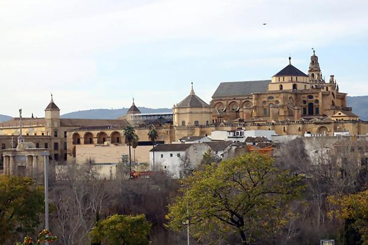 Apartamentos Turisticos Cordoba Califal Экстерьер фото